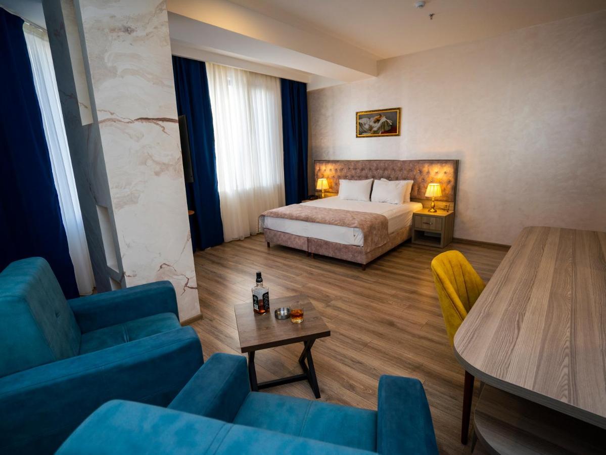 La Corne Hotel Baku Exterior foto